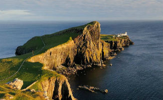 Остров Скай, высокогорье Шотландии и озеро Лох-Несс.
